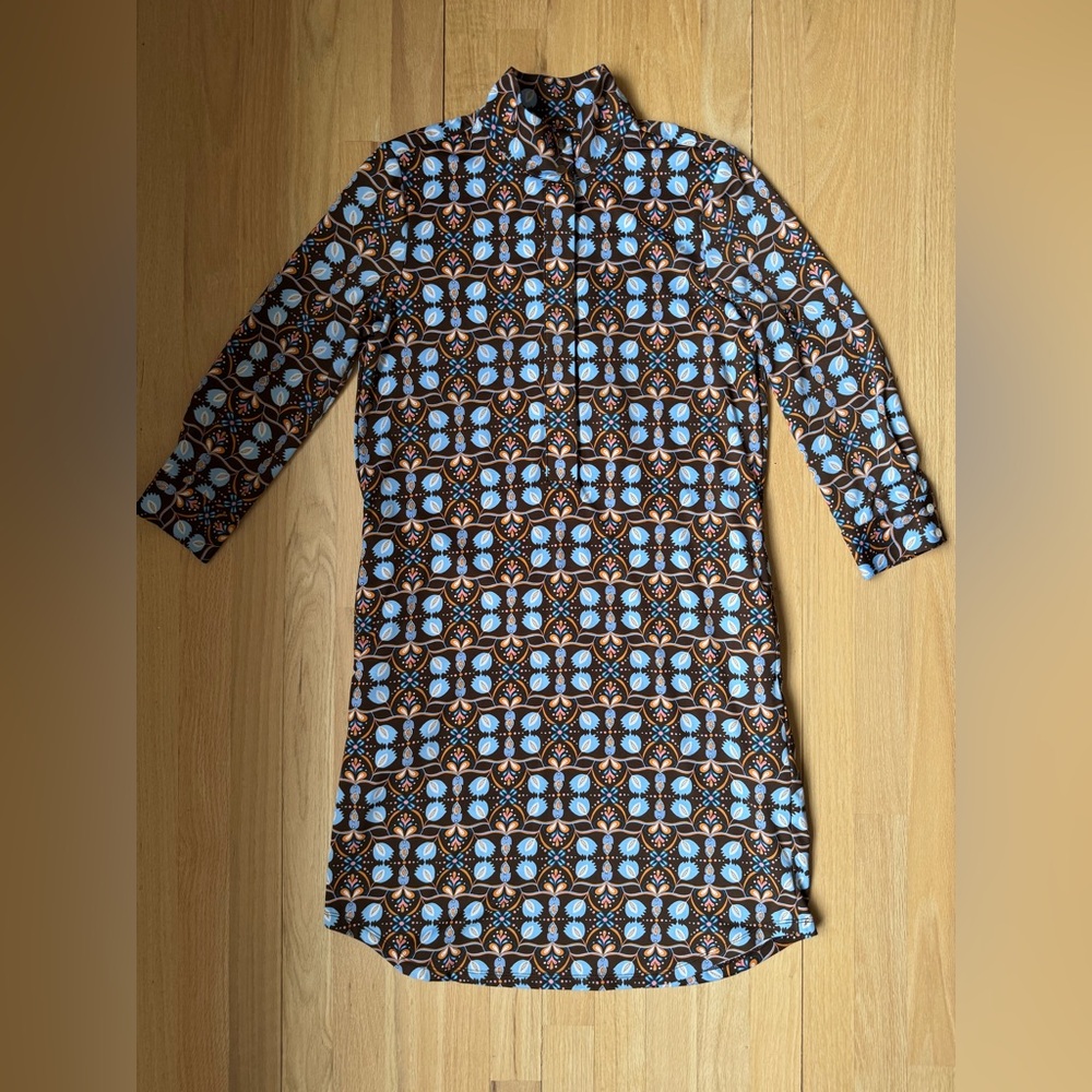 J McLaughlin Berlin Dress with Brown, Orange & Blue motif.  Size XS.